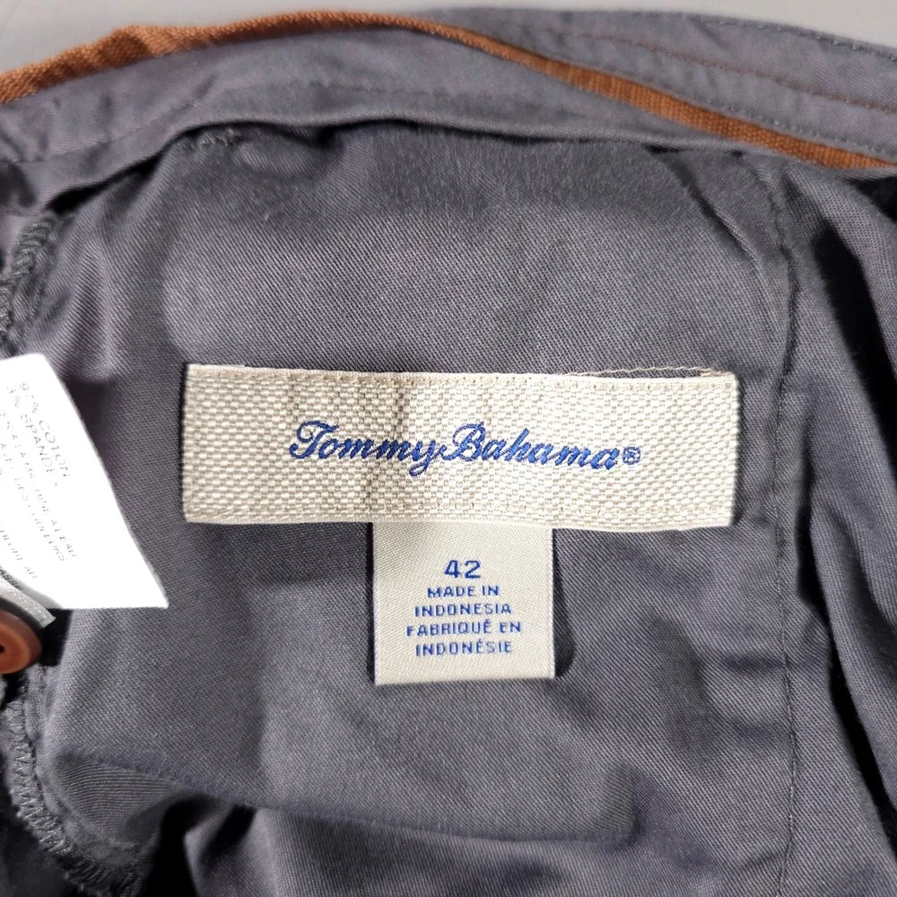 Tommy Bahama Shorts Mens 42 Gray Boracay Flat Front Chino Stretch Cotton